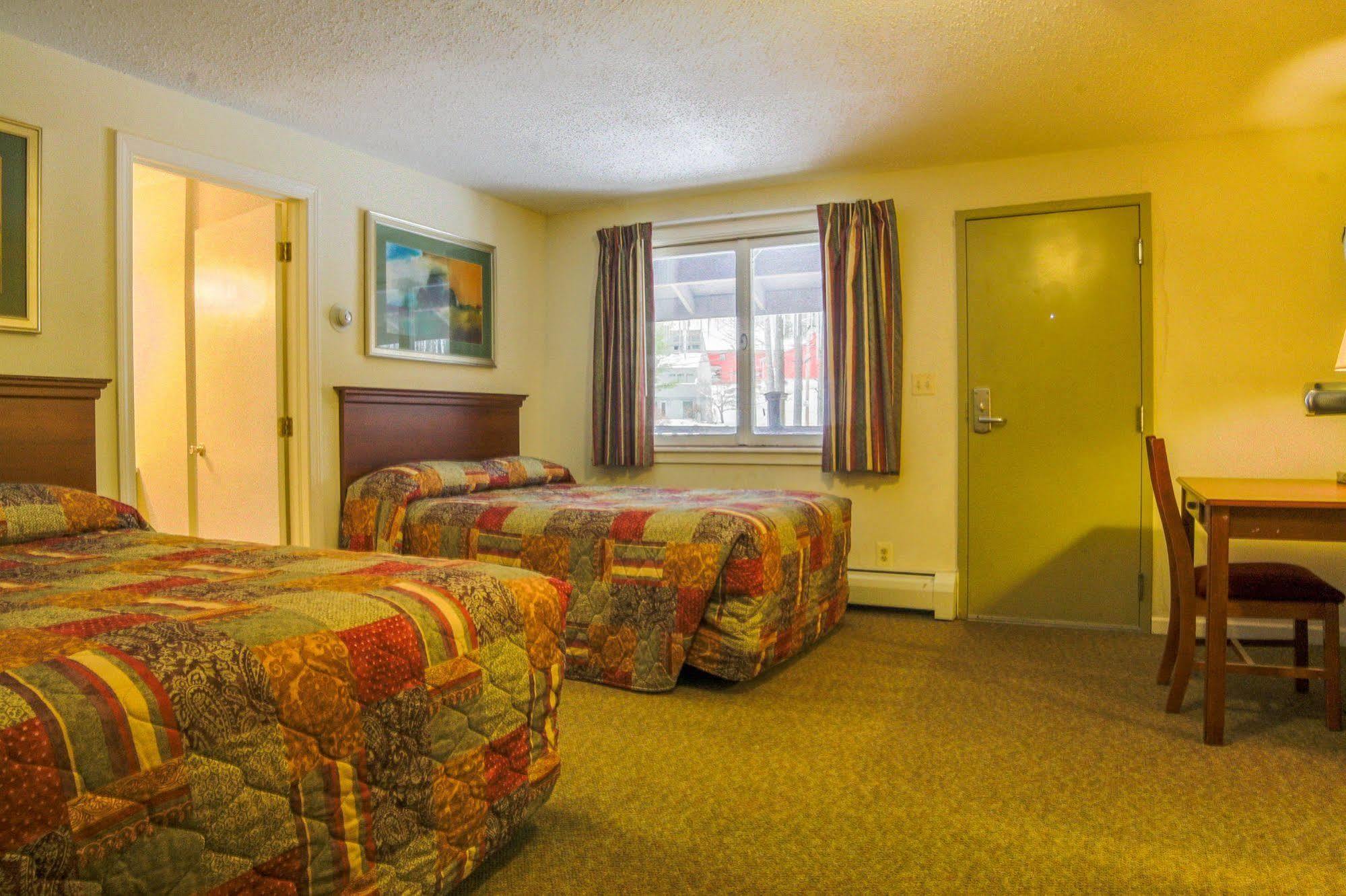 The Upper Pass Lodge Londonderry Eksteriør billede