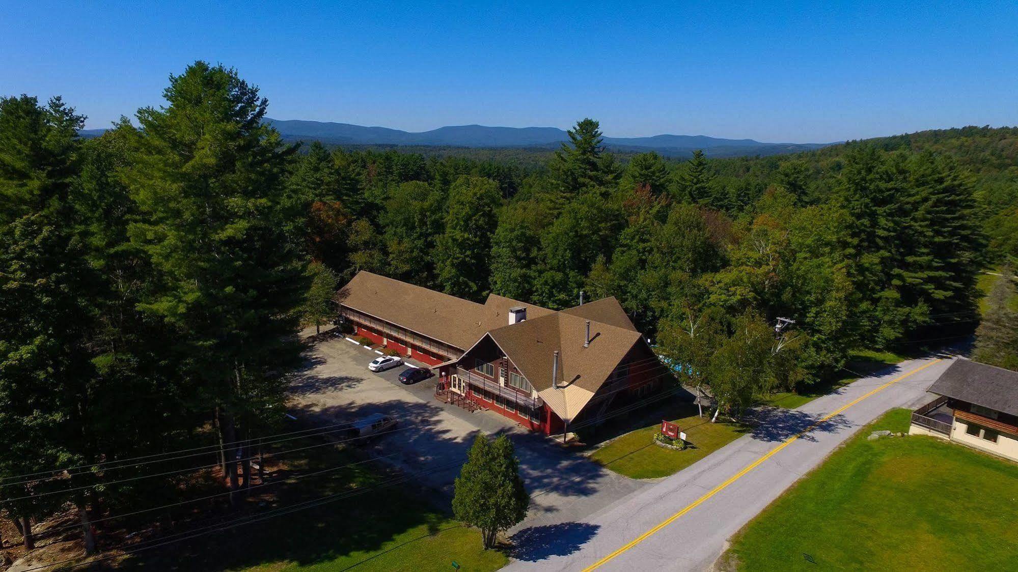 The Upper Pass Lodge Londonderry Eksteriør billede